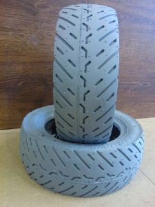 Rengas 3.00-6 (270-80) matalaprofiili